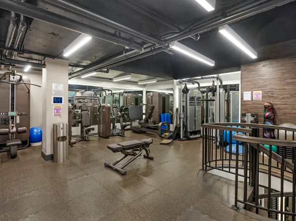 167 East 61st Street image 10 of 11