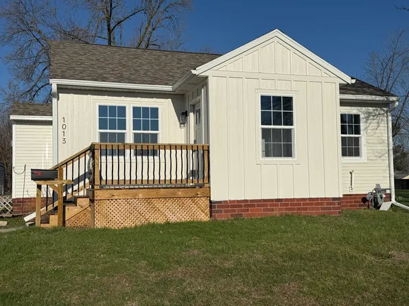 1013 S 1st Ave, Marshalltown, IA 50158