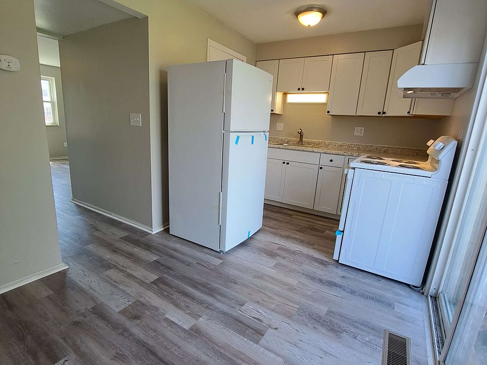 1st image of 550 Stonyridge Ave #550