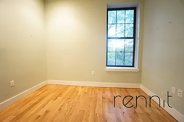 Rented by Rennit Inc.