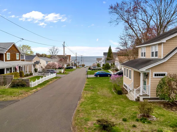 46 Norwood Avenue, Milford, CT 06460