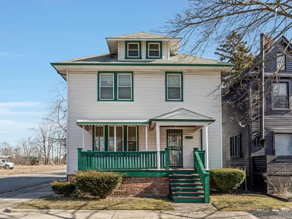 2256 Fischer St, Detroit, MI 48214