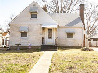 455 George St, Wood River, IL 62095