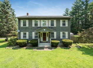 1 Kimplen Ct, Townsend, MA 01469