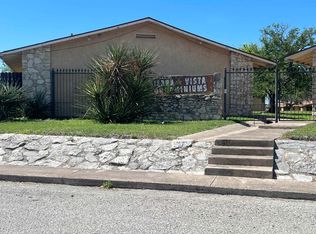 710 W Cantu Rd APT 14, Del Rio, TX 78840