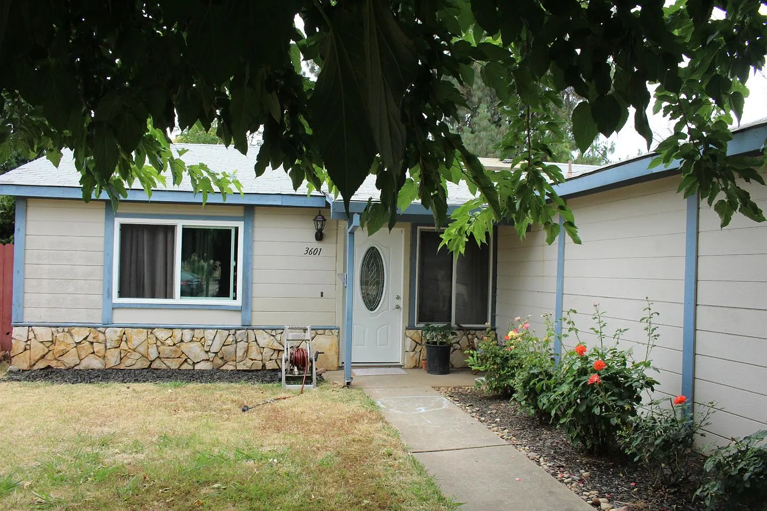 3601 Sarament Ct photo 1