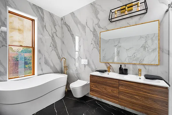 Sold by Compass | media 7