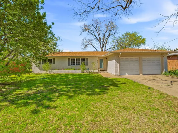 1310 N Cleveland Ave, Stephenville, TX 76401