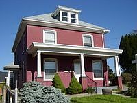 1st image of 734 W Franklin St