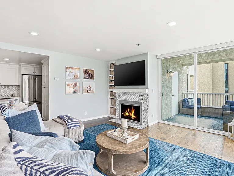 1335 La Palma St #H3 — Photo 11