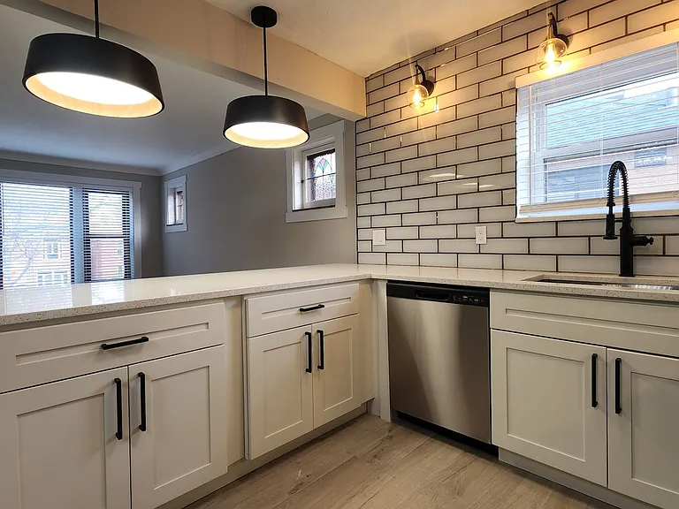 6401 Nottingham Avenue — Photo 7