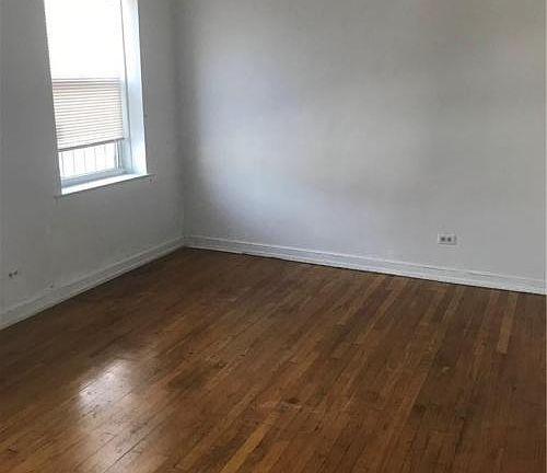 5th image of 108 Summer St #2C