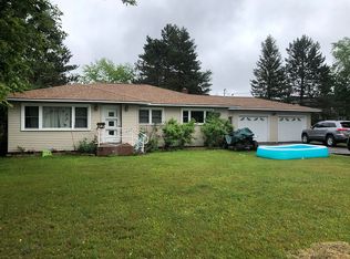 366 6th St, Republic, MI 49879