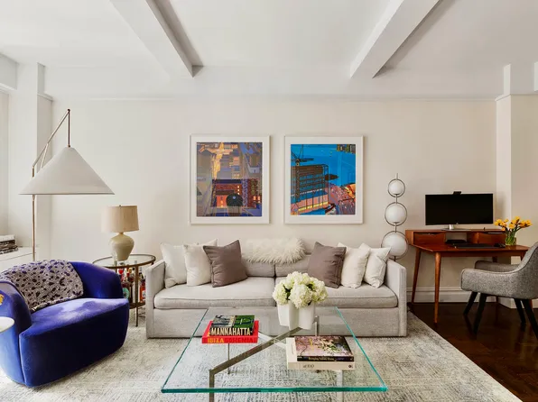 30 5th Avenue image 1 of 13