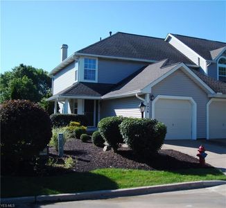 2436 Wrens Dr S, Stow, OH, 44224