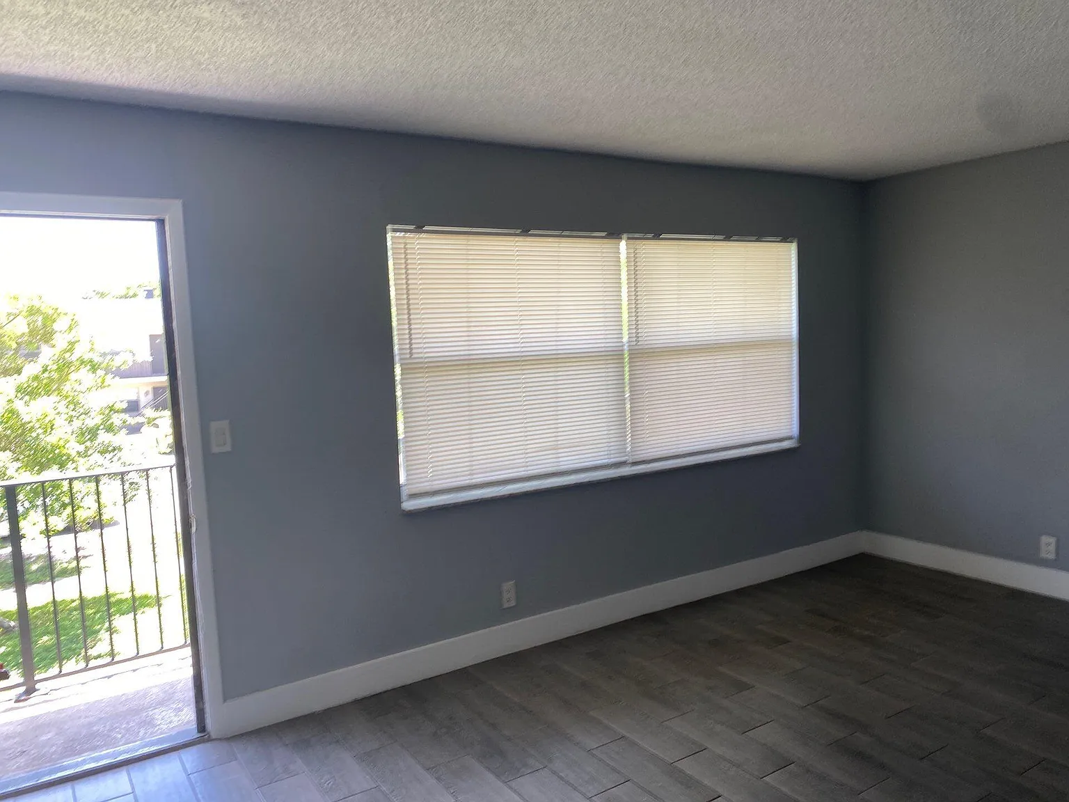1 bed, 1.0 bath, 633 sqft, $2,000 — Photo 4