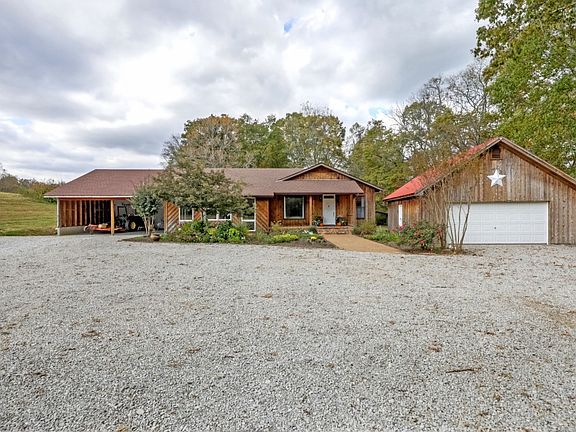2nd image of 6520 Blue Willow Ln