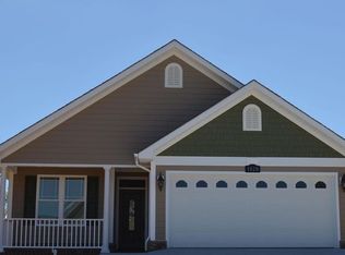 1020 Greenville Pl, Roanoke, VA 24019