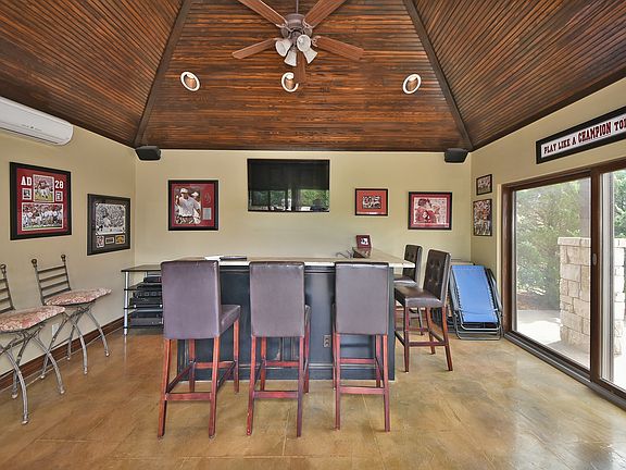 3rd image of 7621 NW 133rd Pl