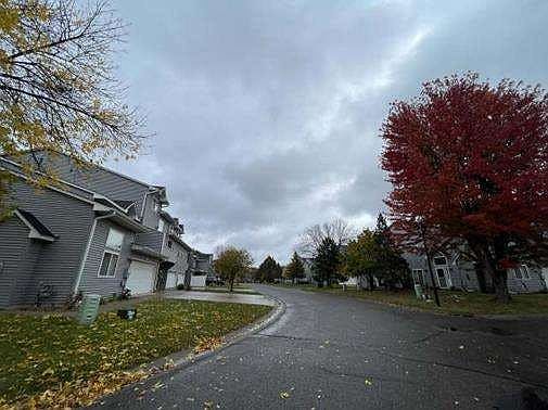5th image of 670 Kingfisher Ln