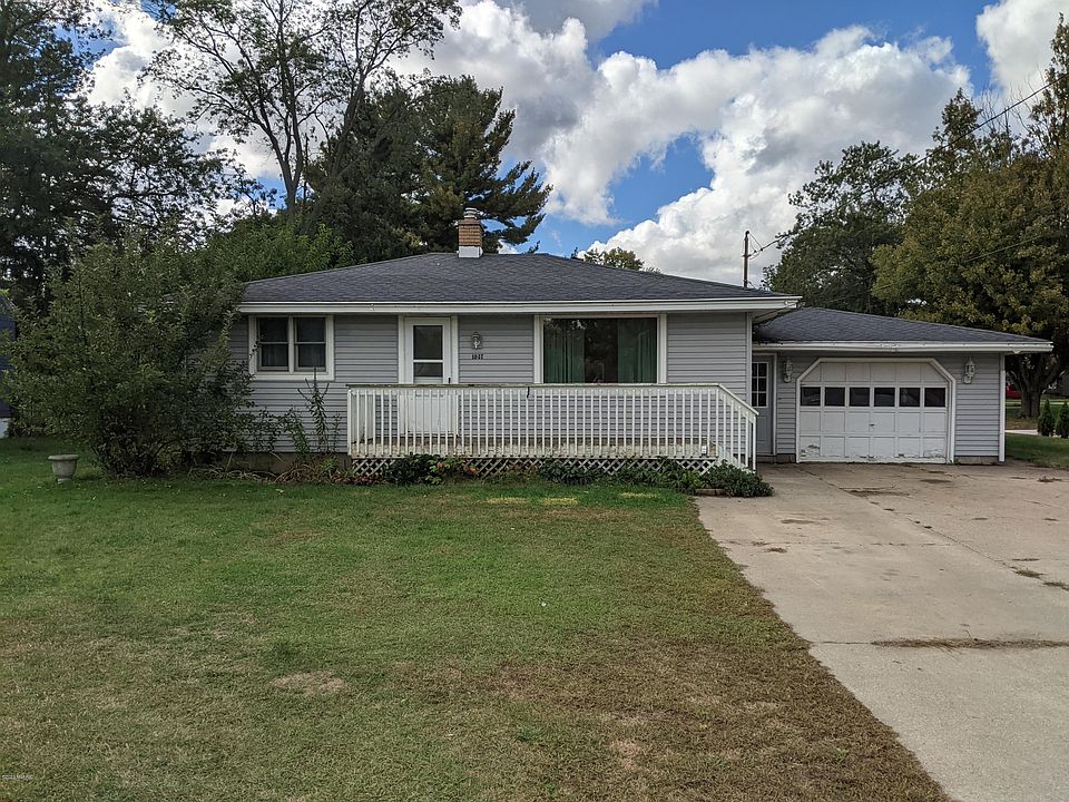 1st image of 1937 104th Ave