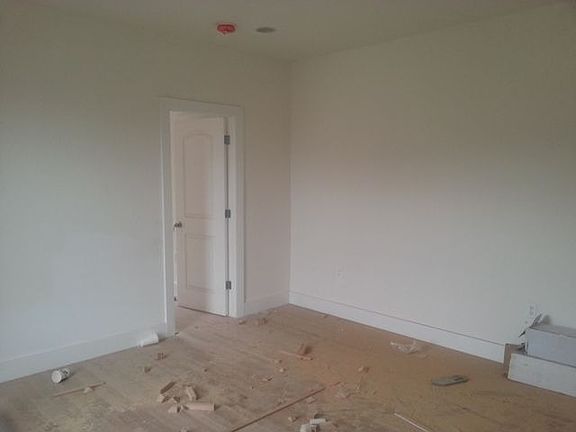 5th image of 60 Somers St #2
