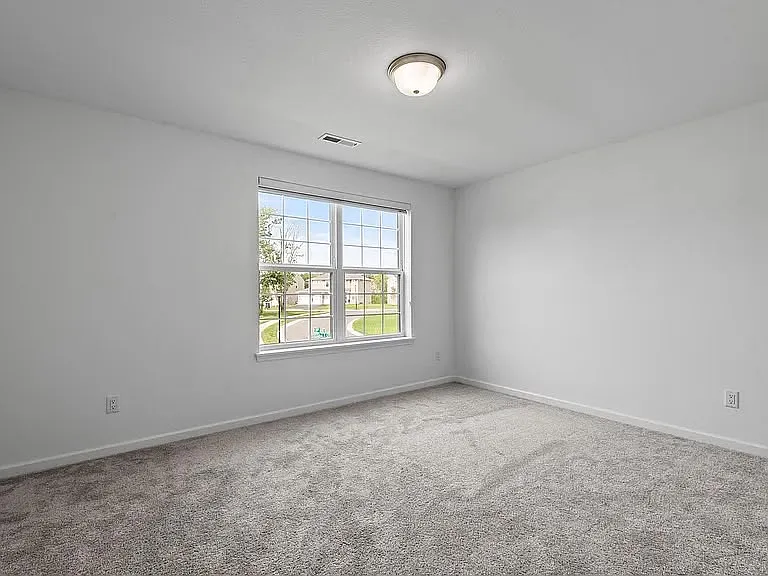 5898 Urbandale Ct N — Photo 15