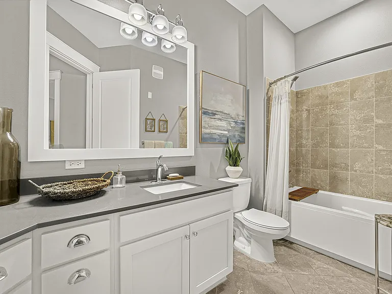 Novus Westshore — Photo 21