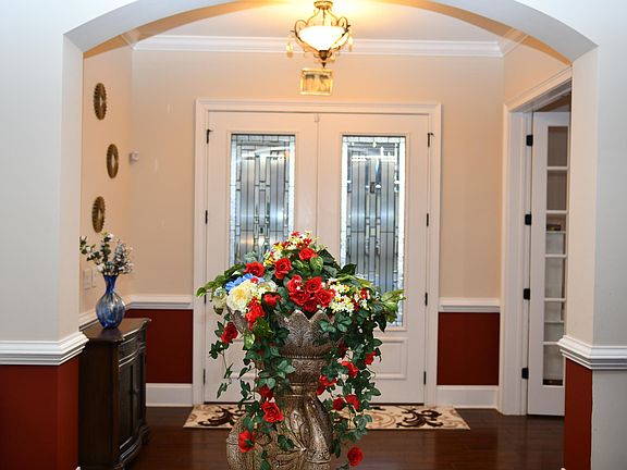 Entry way opens into the well lit 12 foot Great room