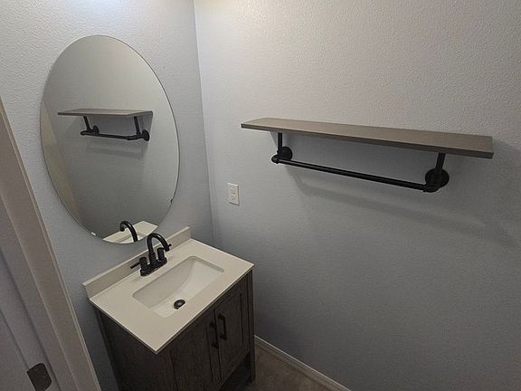 3rd image of 12771 Lemon Pepper Dr