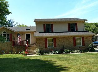 604 Inverness Rd, Akron, OH 44313