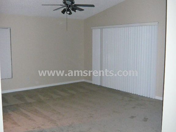 4th image of 107 Woodbury Pines Cir