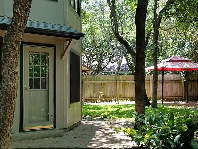 4809 Misty Brook Cv — Photo 30