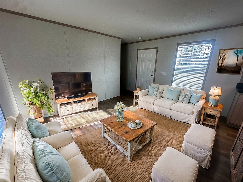 1st image of 283 Ann Boleyn Ln