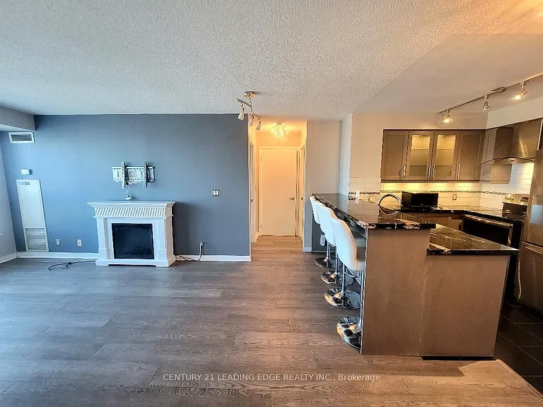 38 Lee Centre Dr #3207 — Photo 12