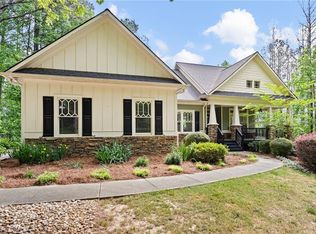 107 Georgetown Dr, Dallas, GA 30132