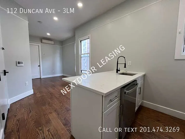 112 Duncan Ave #3LM — Photo 3