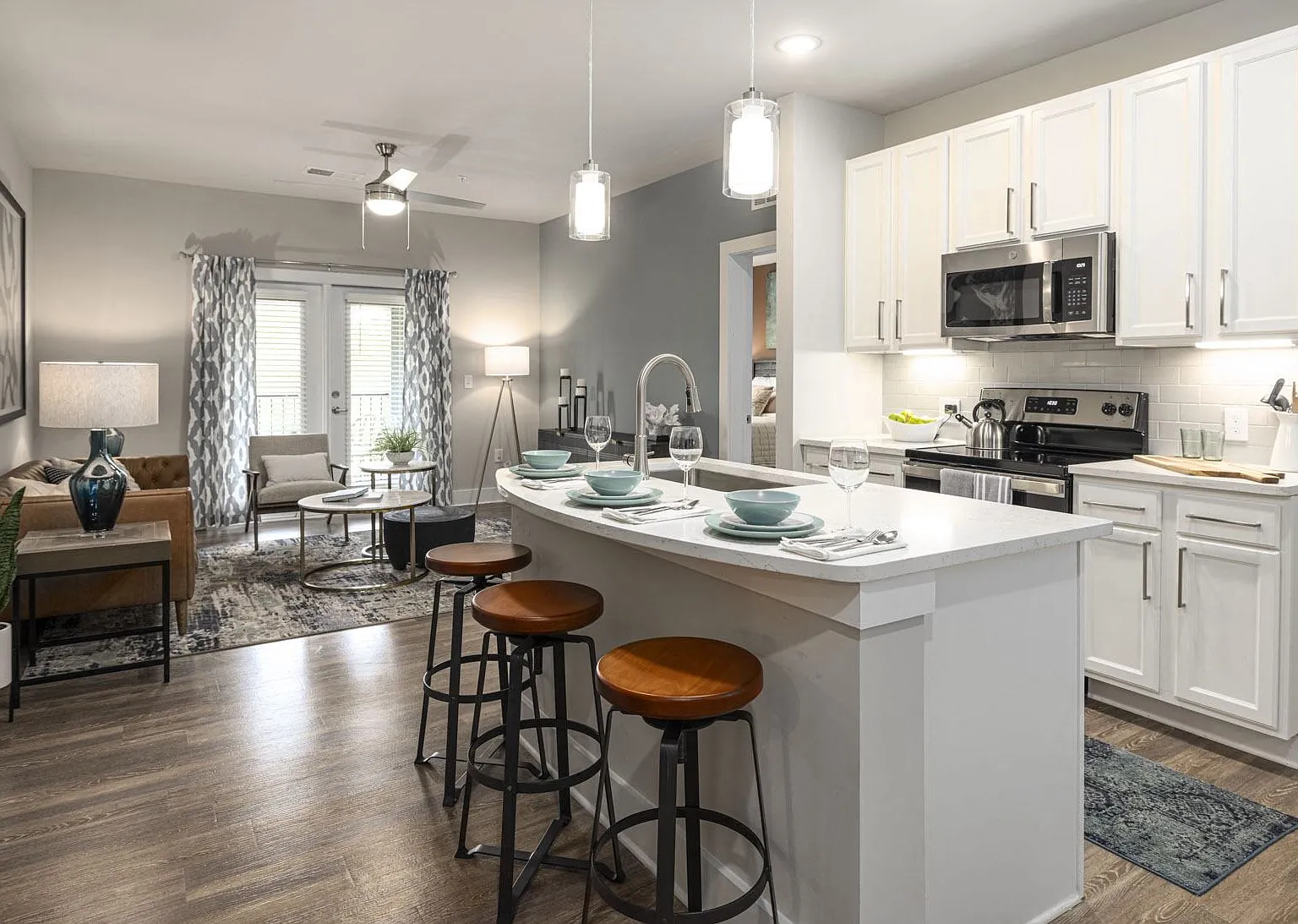 The Tyde Apartments — Photo 2