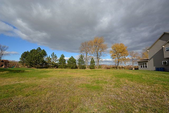 1st image of 25812 Campbell Ln