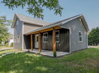 1100 4th Ave, Stevens Point, WI 54481