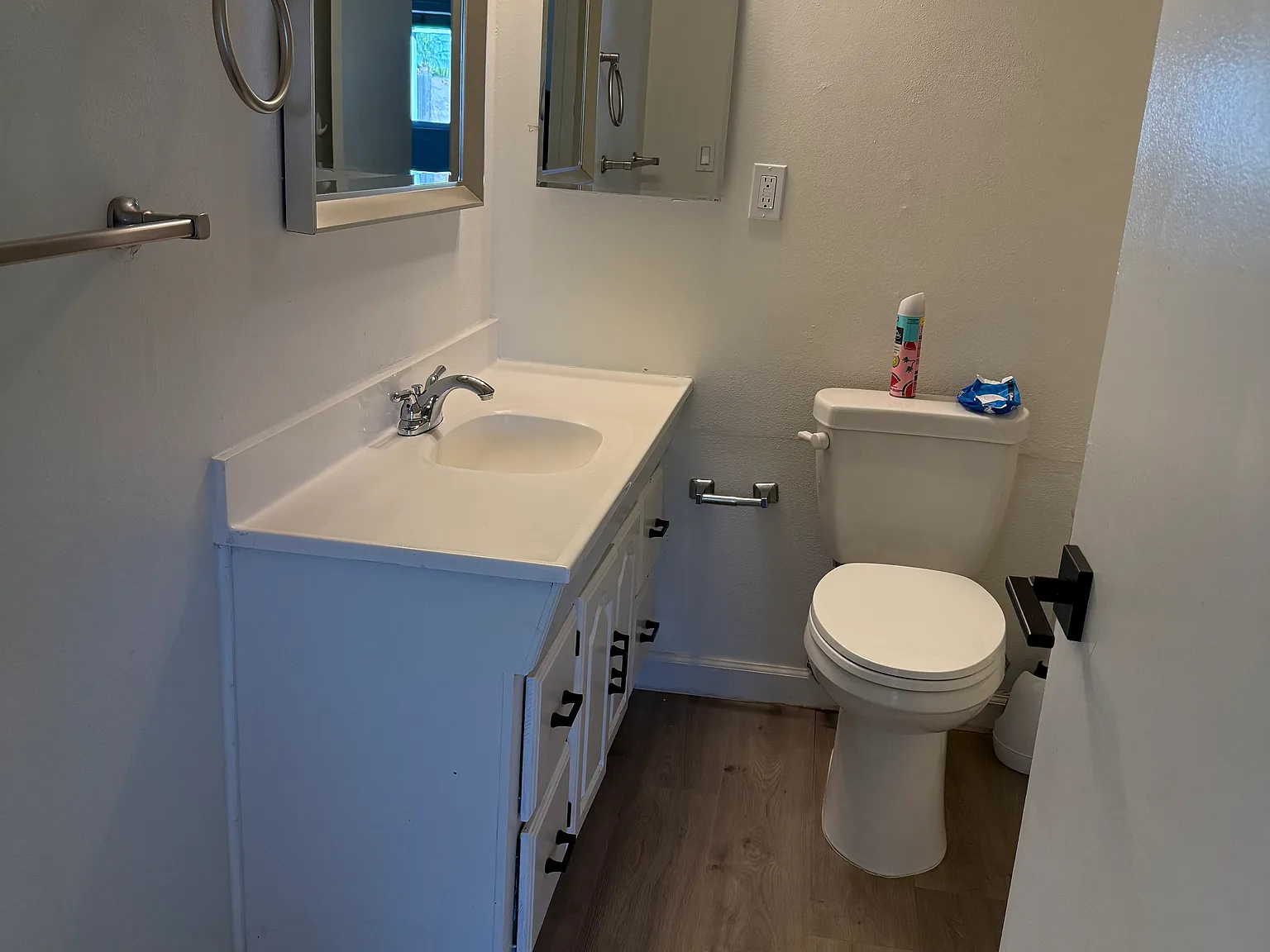 3 bed, 1205 sqft, $3,375 — Photo 4