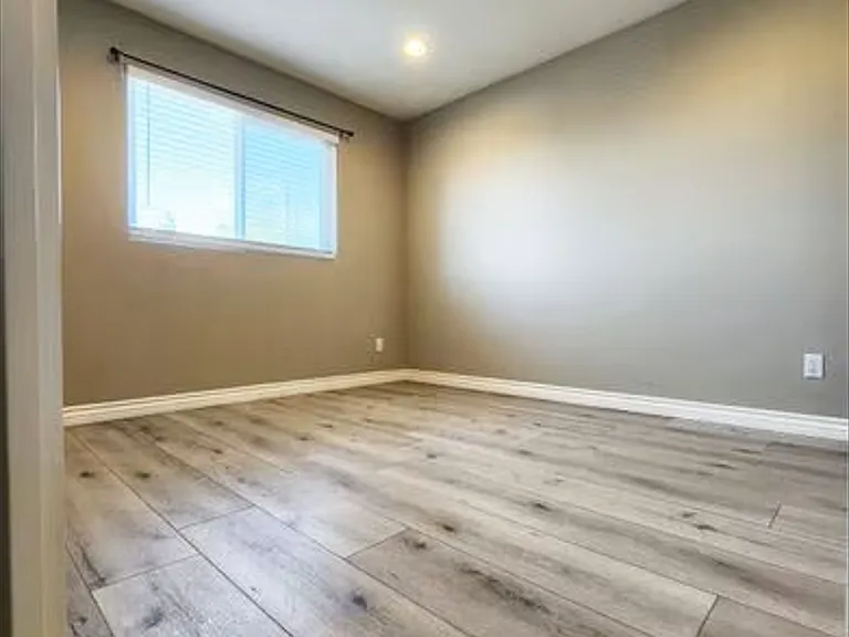 948 Bingham Dr — Photo 10