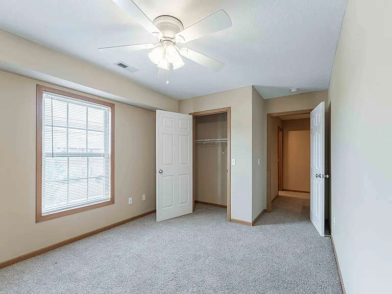 Oakwood Heights Townhomes — Photo 129