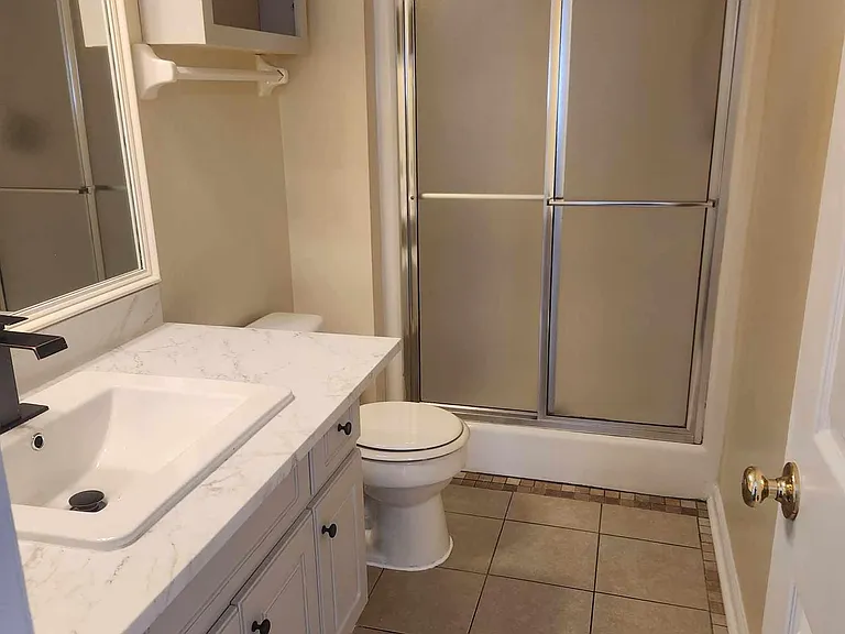 102 Harvestwood Dr — Photo 10
