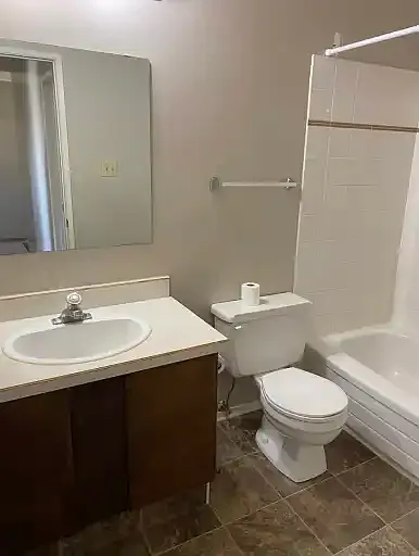4 Pan Am St #4F — Photo 6