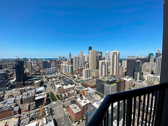 3rd image of 400 N Lasalle St #4512