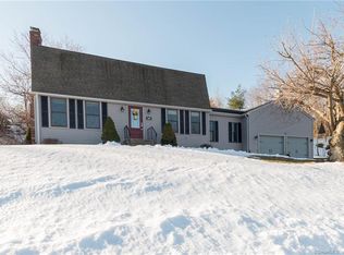 30 Ralph Dr, Berlin, CT 06037