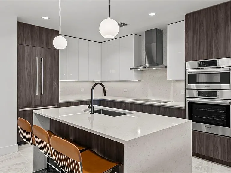 777 3rd Ave N #1502 — Photo 13