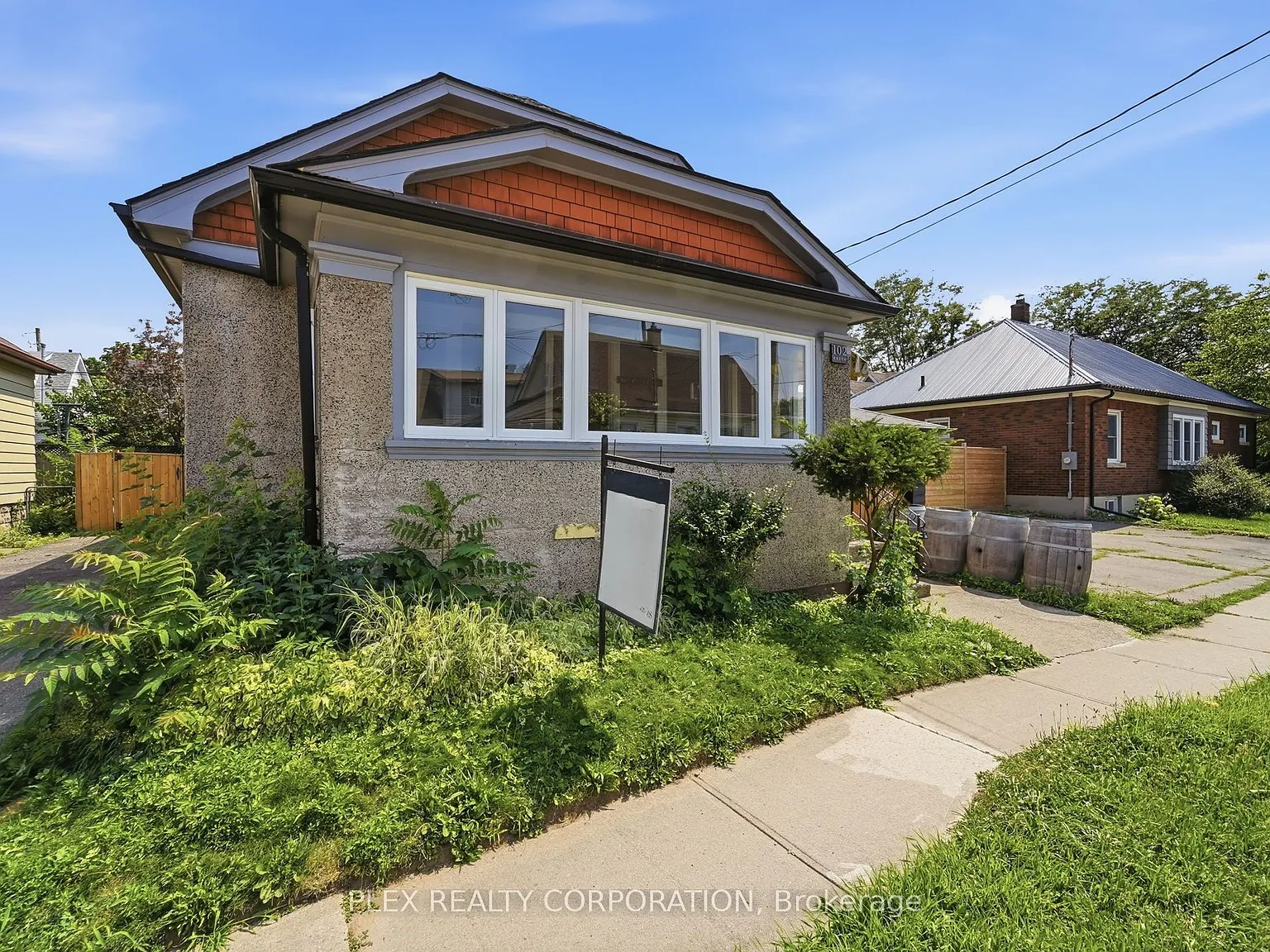 3 bed, $2,499 — Photo 2