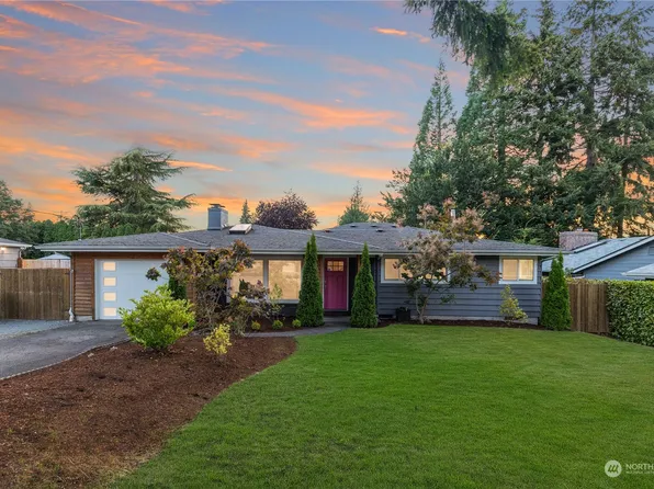 3208 Crystal Springs Rd W, University Place, WA 98466